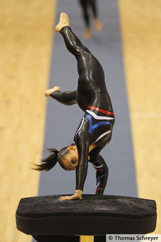 Membre de l'équipe mixte, mini-trampoline et saut (2012)